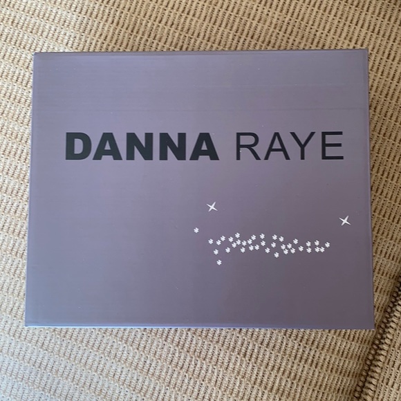 Ankle Boots - Picture 7 of 8